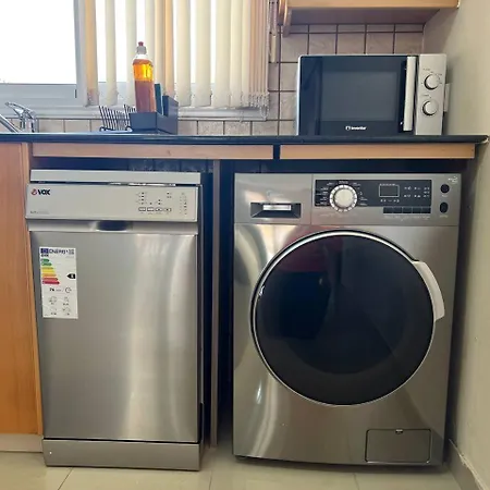 Greek Harmony * Paralimni